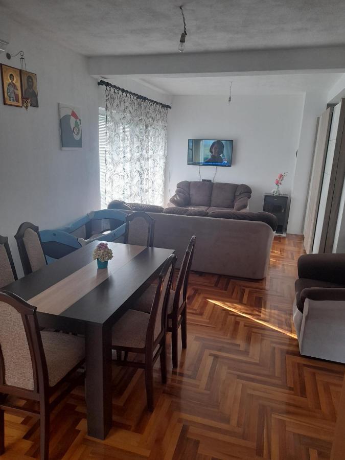 Apartman Boki 트레빈예 외부 사진