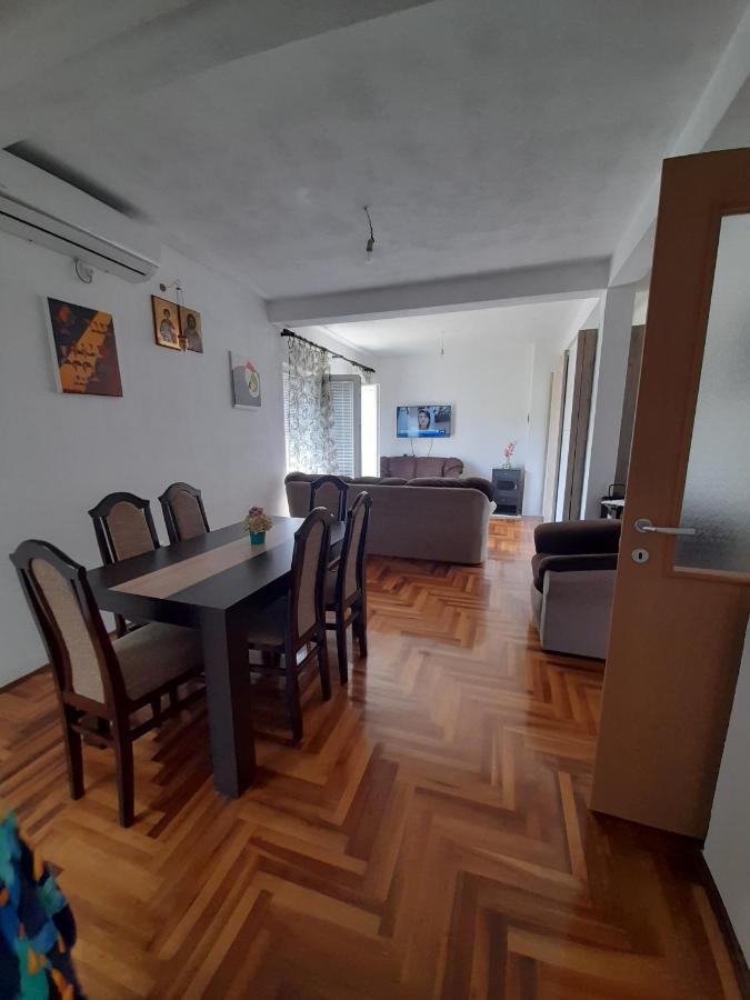 Apartman Boki 트레빈예 외부 사진