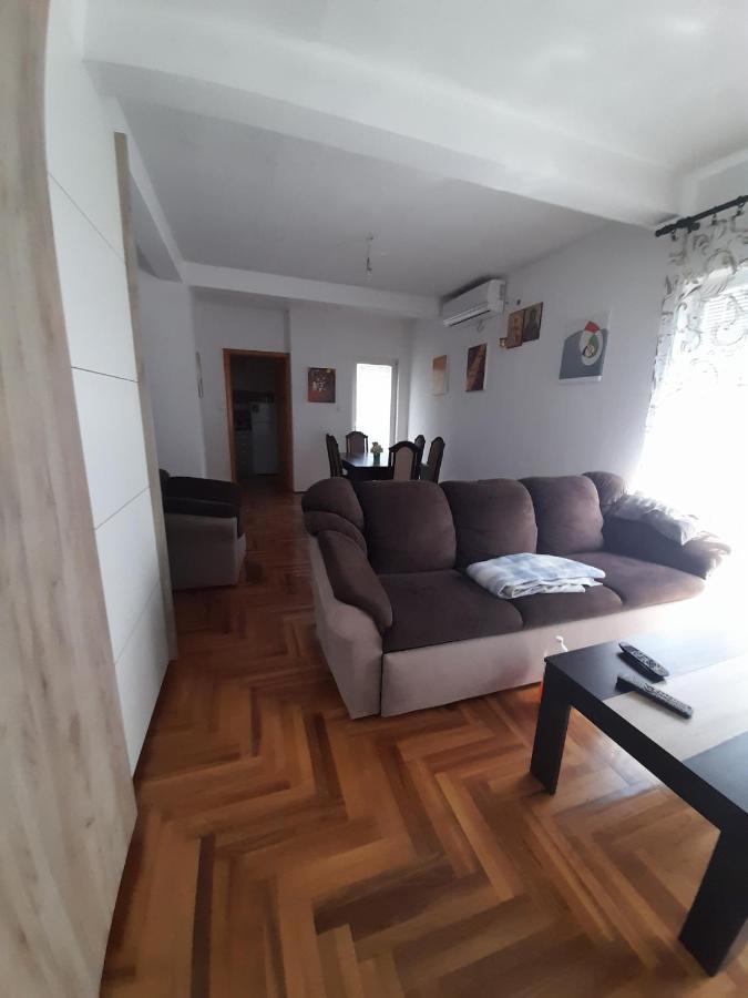 Apartman Boki 트레빈예 외부 사진